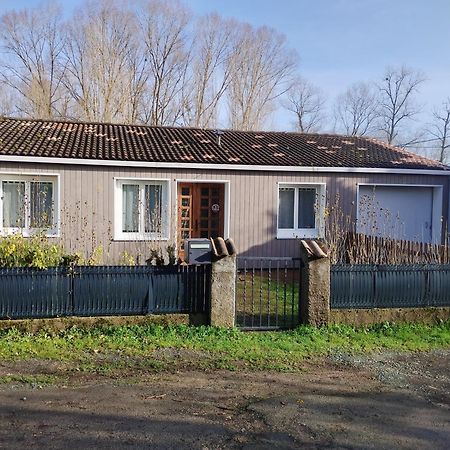 Gite Le Vieux Moulin Sansais 외부 사진