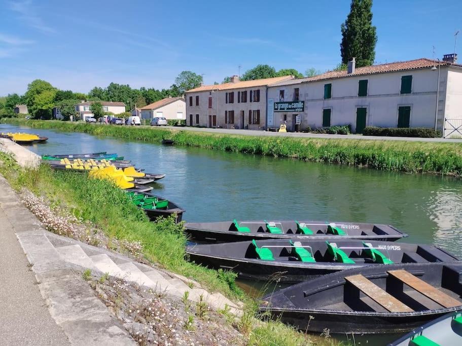 Gite Le Vieux Moulin Sansais 외부 사진