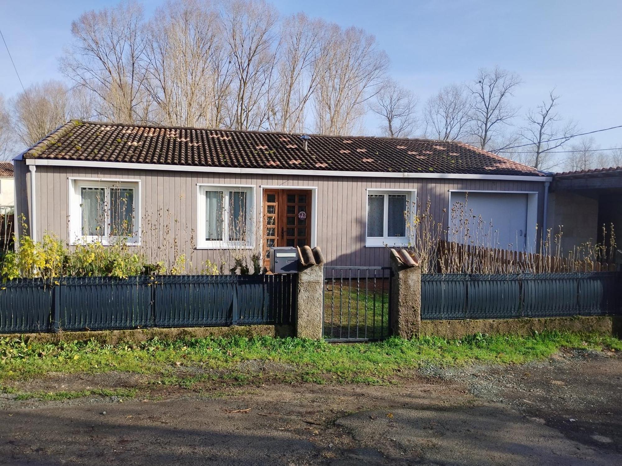 Gite Le Vieux Moulin Sansais 외부 사진